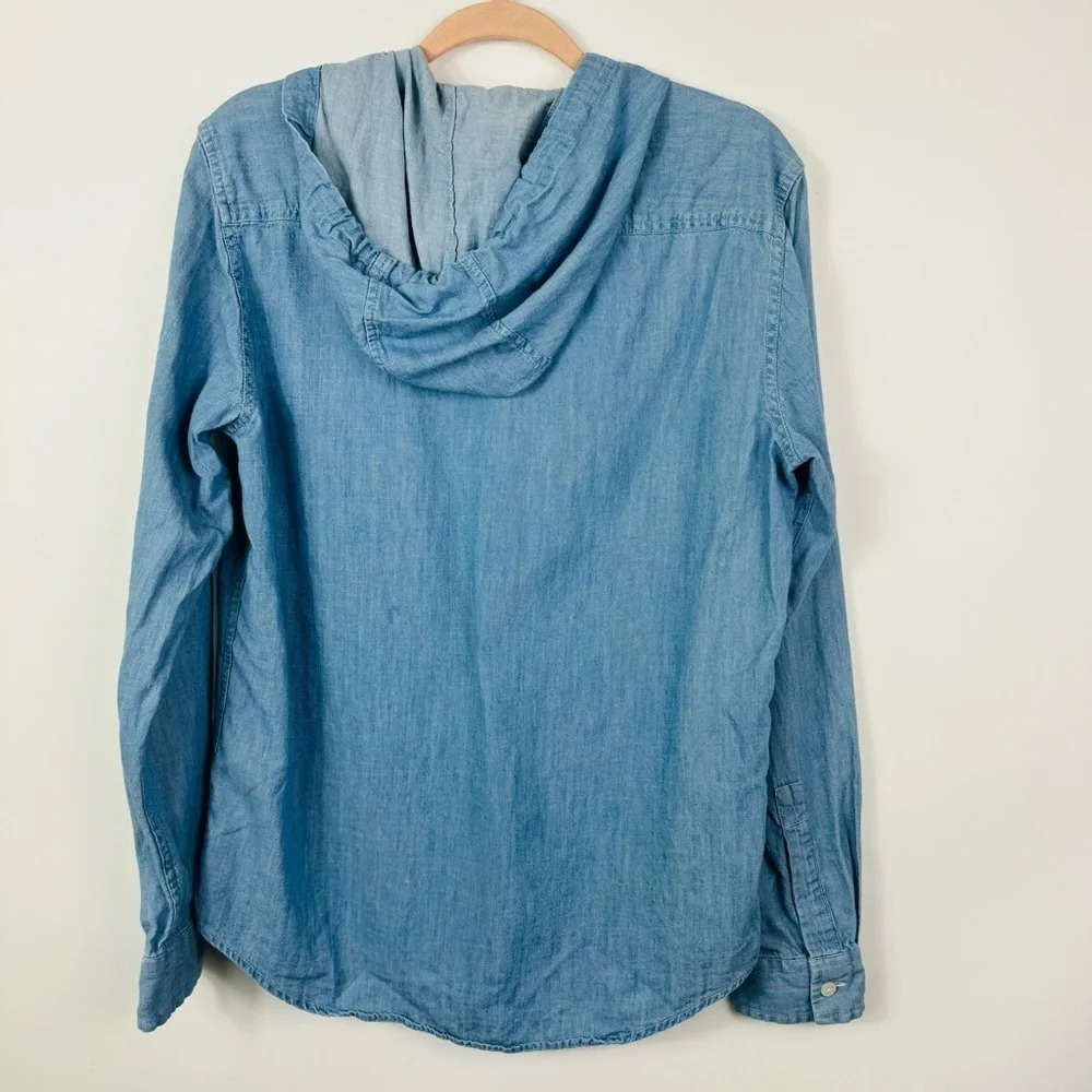 American Eagle Chambray‎ Hoodie Button Up Shirt Size Small - Picture 6 of 7
